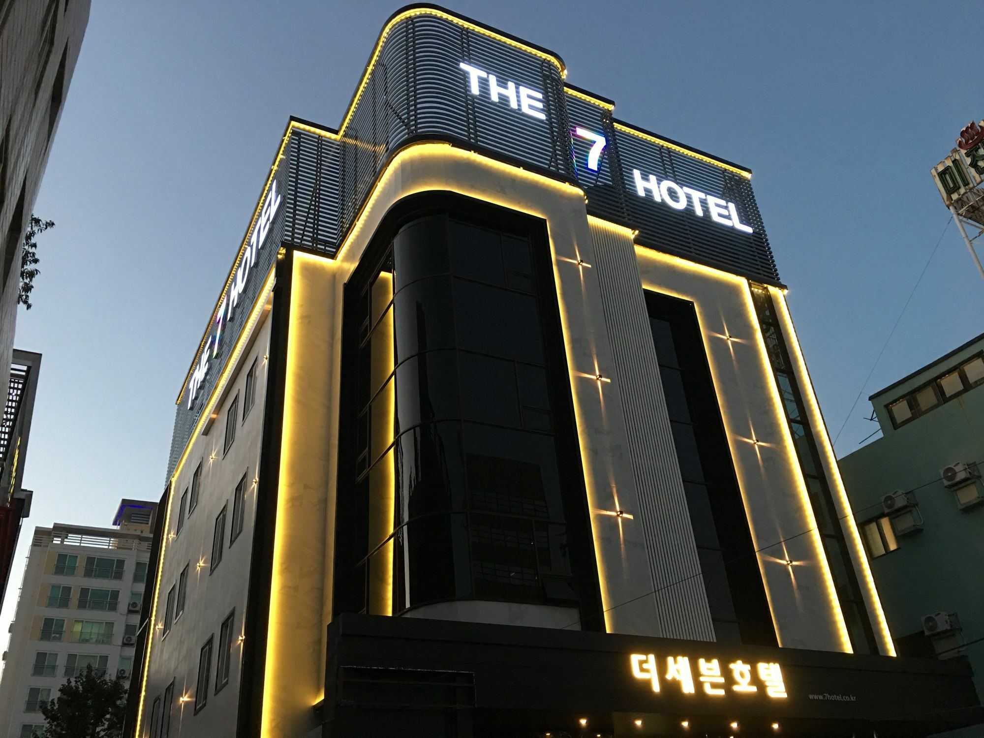 The 7 Hotel P'ohang Exterior foto